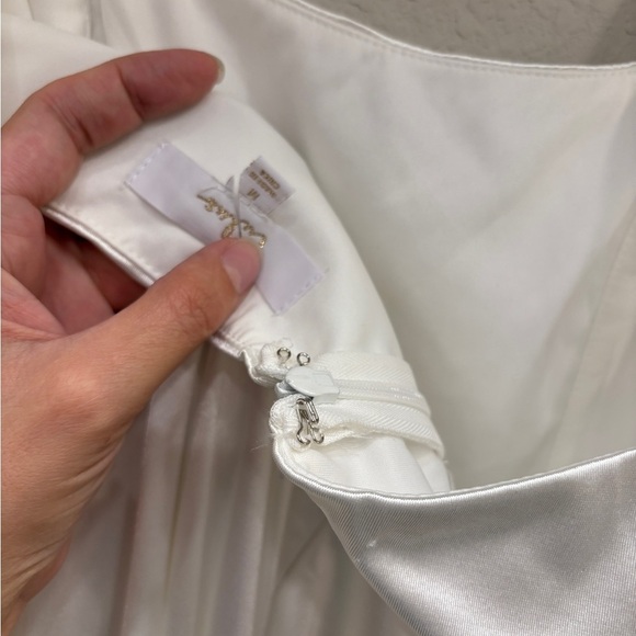 NWOT Lulus Sensational Promise White Satin Square Neck Mermaid Maxi Dress - Picture 6 of 9